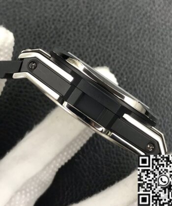 Hublot Big Bang 415.NX.1112.VR.MXM16 Black Dial Watch