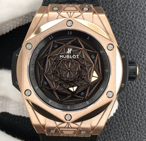 Hublot The Big Bang​ 415.OX.1118.VR.MXM17 Gold Case Watch