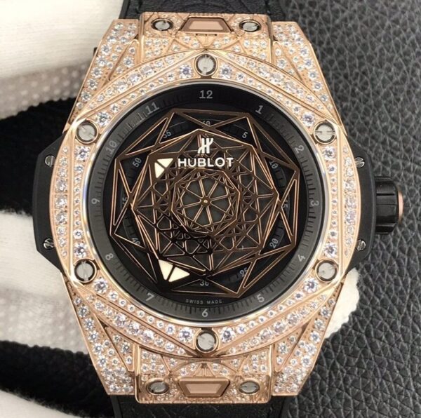 Hublot Big Bang King Gold​ Full Diamond Case WWF Factory