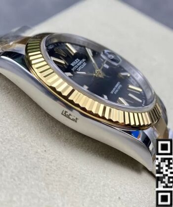 Black Face Datejust Rolex M126333-0013 Size 41mm Watch Clean
