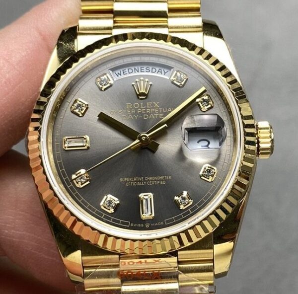 Cheap Rolex Day Date​ M118238 Black Dial Diamond Scale 36mm