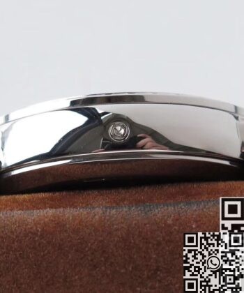 Patek Philippe Calatrava Travel Time​ 6104G-001 Navy blue AI