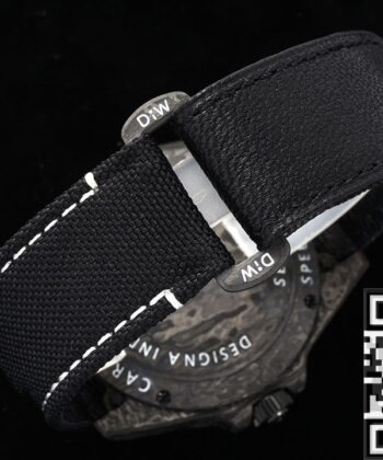 Custom Sea-Dweller DIW Rolex Carbon Fiber Case White Scale