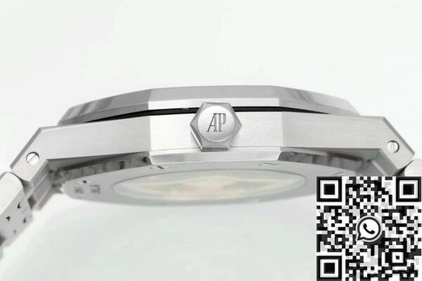 Audemars Piguet Dual-Time Royal Oak​ 15407ST.OO.1220ST.01
