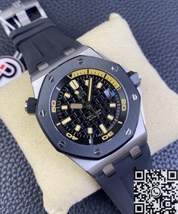 Audemars Piguet AP Royal Oak Offshore​ 15720CN.OO.A002CA.01