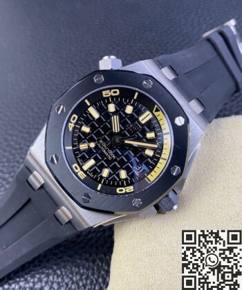 Audemars Piguet AP Royal Oak Offshore​ 15720CN.OO.A002CA.01