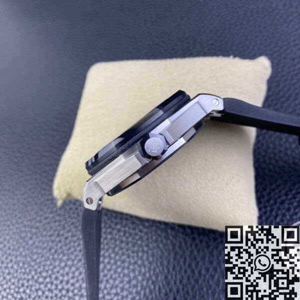 Audemars Piguet AP Royal Oak Offshore​ 15720CN.OO.A002CA.01