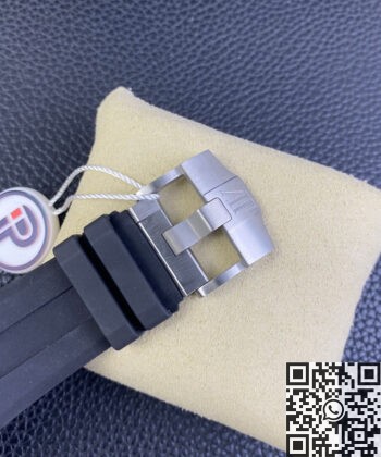 Audemars Piguet AP Royal Oak Offshore​ 15720CN.OO.A002CA.01
