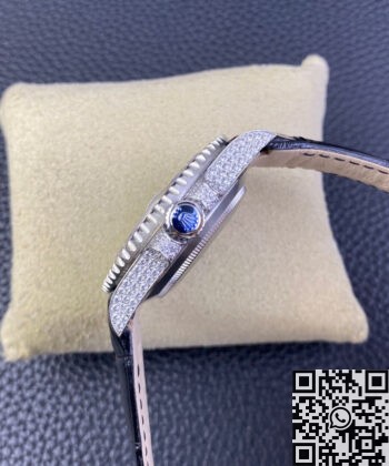 IPK Custom Rolex Submariner Rainbow Diamond Bezel Black 40