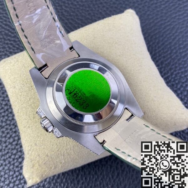 Custom Submariner IPK Rolex Rainbow Diamond Bezel Green 40