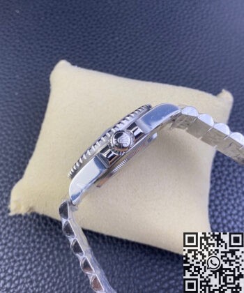 Rolex GMT Master II Bracelet M126710BLNR Blue Ceramic Bezel
