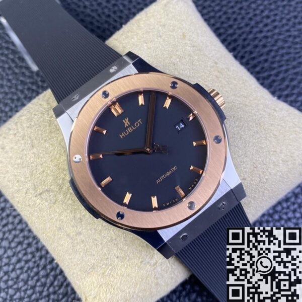 Classic Fusion Hublot Titanium​ 542.NO.1181.RX Black Dial Watch