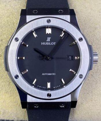 Hublot Classic Fusion Chronograph Titanium​ 542.NX.1171.RX