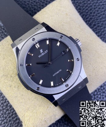 Hublot Classic Fusion Chronograph Titanium​ 542.NX.1171.RX