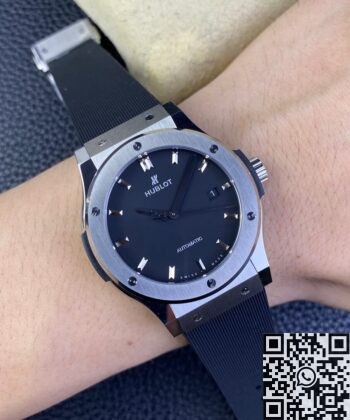 Hublot Classic Fusion Chronograph Titanium​ 542.NX.1171.RX