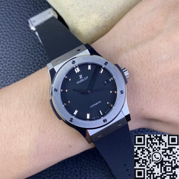 Hublot Classic Fusion Chronograph Titanium​ 542.NX.1171.RX