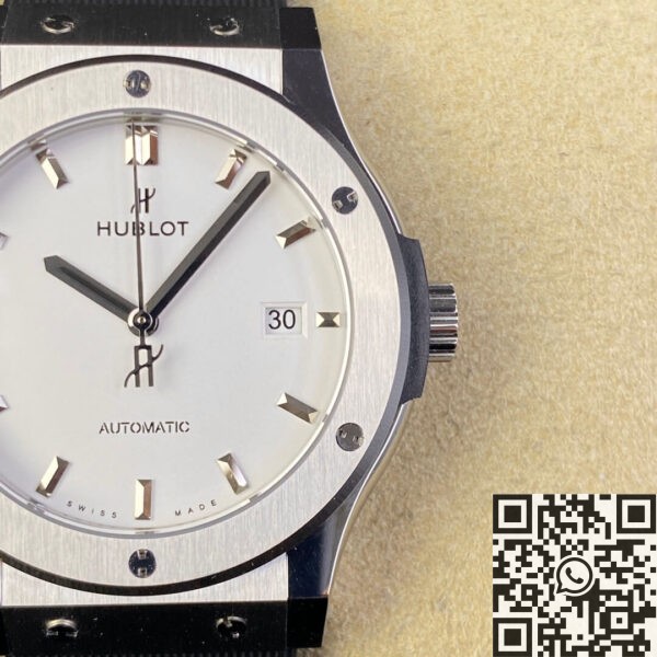 Hublot Classic Fusion Titanium 42MM 542.NX.2611.LR White Dial