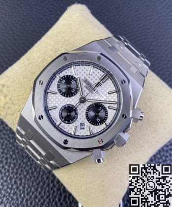 IP Factory Audemars Piguet Replica Watch Royal Oak Silver Panda