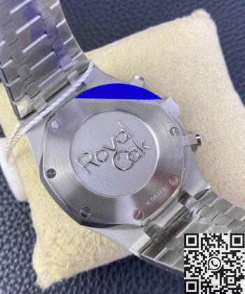 IP Factory Audemars Piguet Replica Watch Royal Oak Silver Panda
