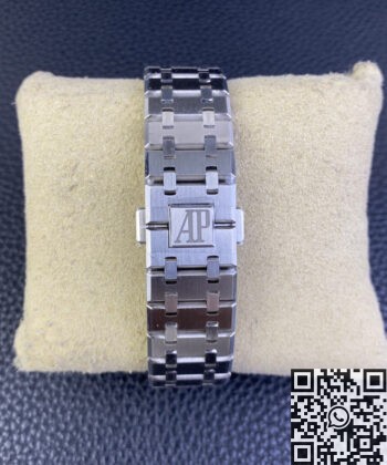 IP Factory Audemars Piguet Replica Watch Royal Oak Silver Panda