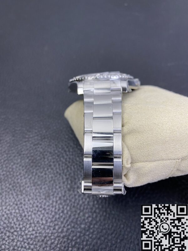Rolex Rolex Yacht Master​ 16622 Silver Gray Dial Size 40mm