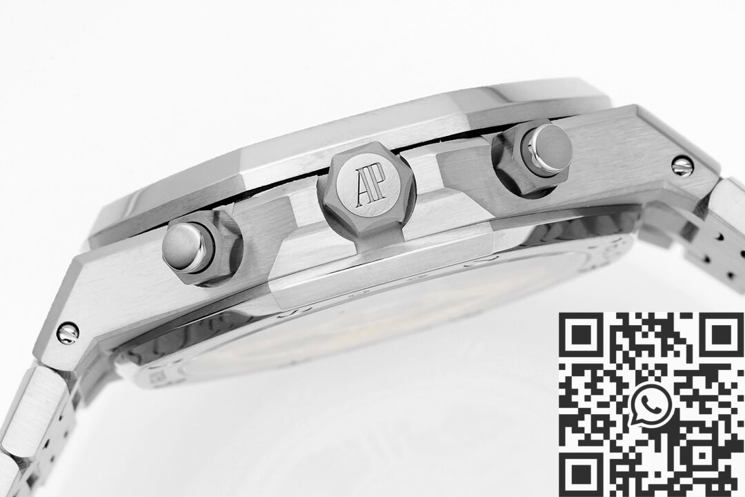 AP Audemars Piguet Watch 26240BC.GG.1324BC.02 White Gold