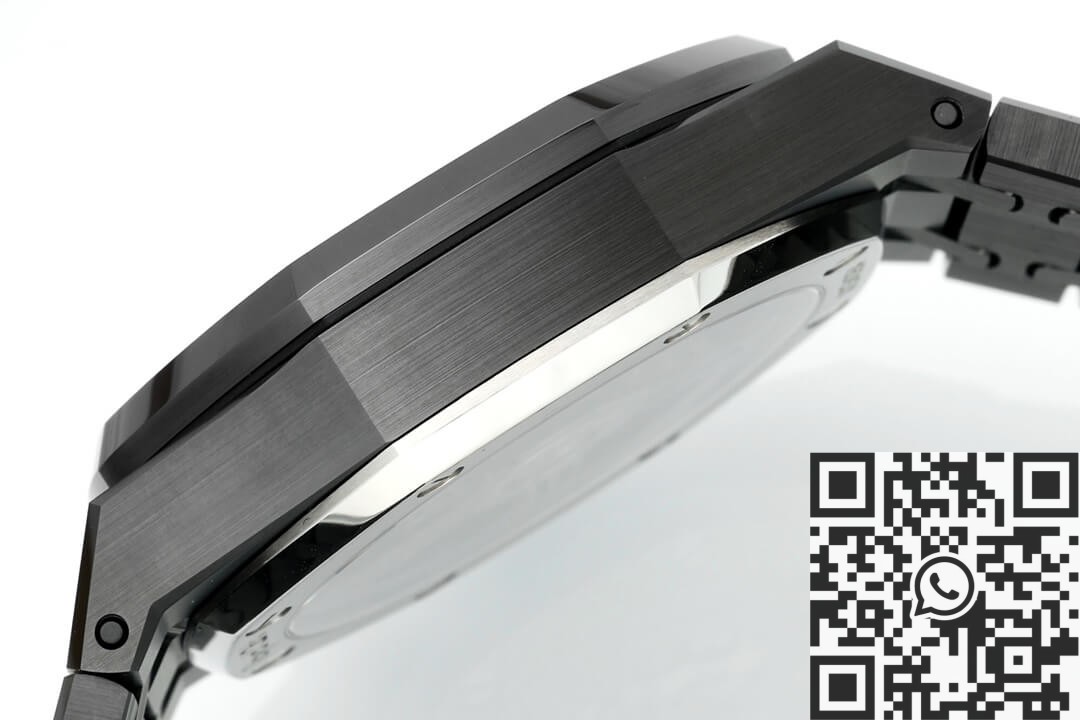 Audemars Piguet Black Ceramics Blue 26240CE.00.1225CE.98