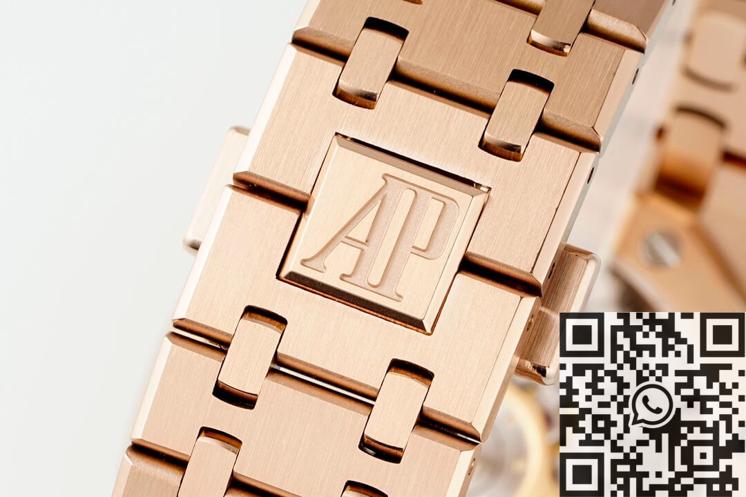 Rose Gold Audemars Piguet 26240OR.00.1320OR.06 Watch APS