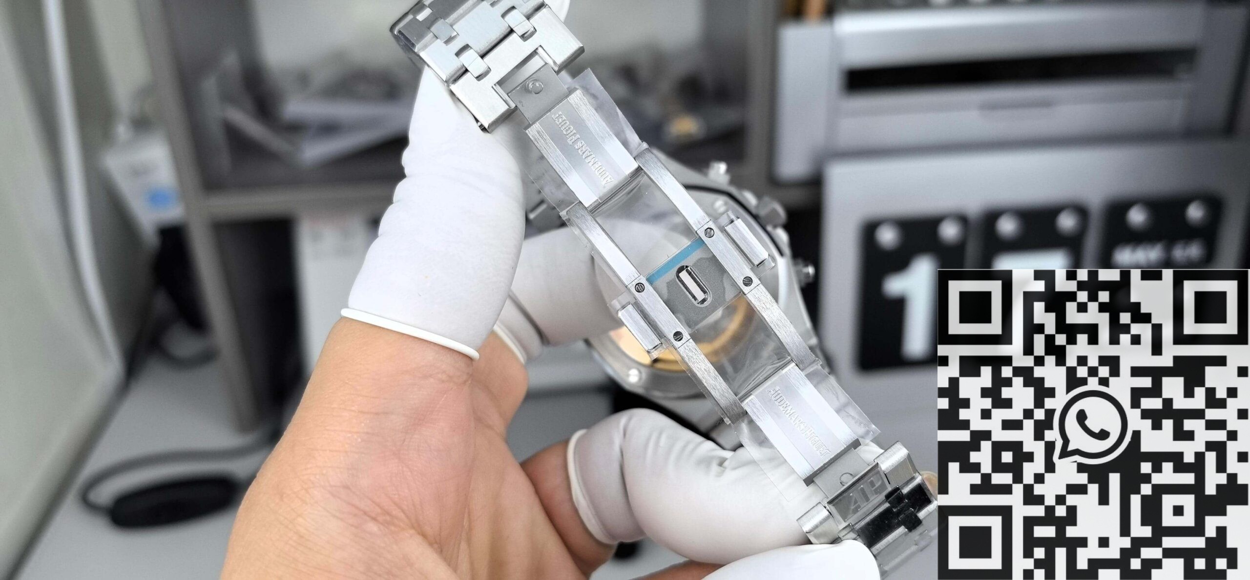 Replica Audemars Piguet 26240ST.OO.1320ST.07 White Dial APS